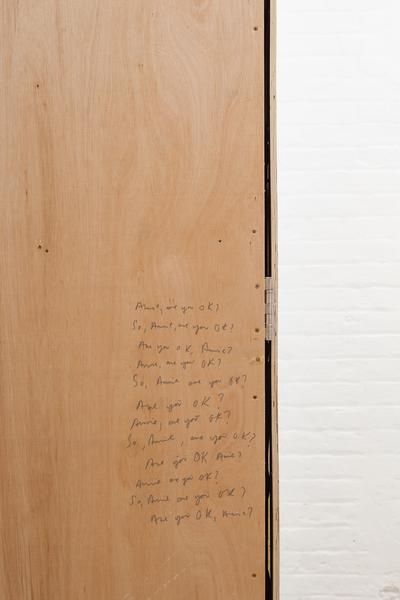 Cecilie Skov, Asta Lynge: Anne Face, 2017. Plaster, hydroprint. 