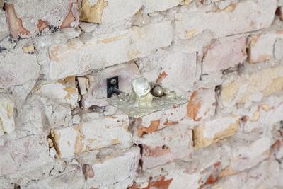 Pickpocket, 2023. Tin.
